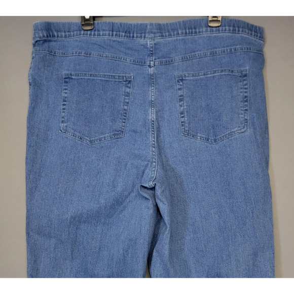 Real Size Jeans Womens XXL Light Blue Pull On Elastic Waist Straight Leg Stretch - Picture 12 of 15